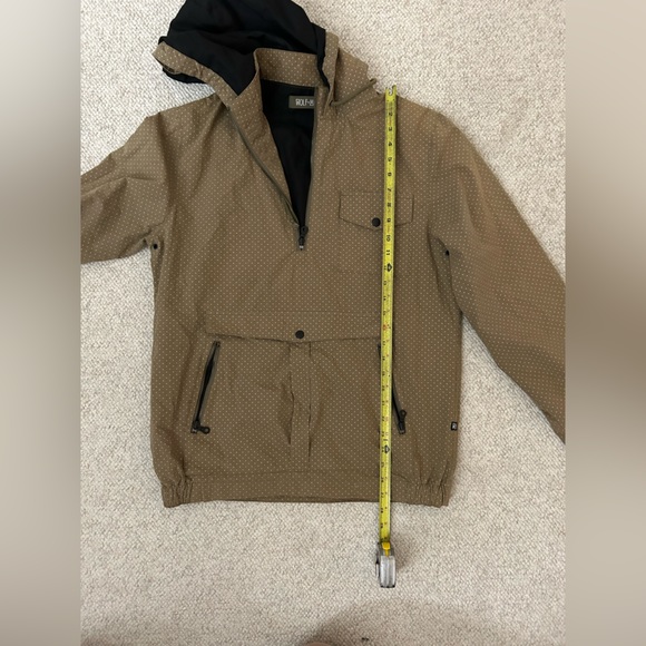 Tan Polka dotted jacket - Picture 6 of 6